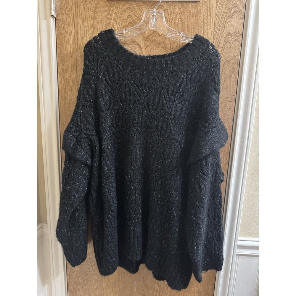 Old Navy Long Sleeve Black Silver Metallic Color Sweater Ruffle Sleeve 3X Soft